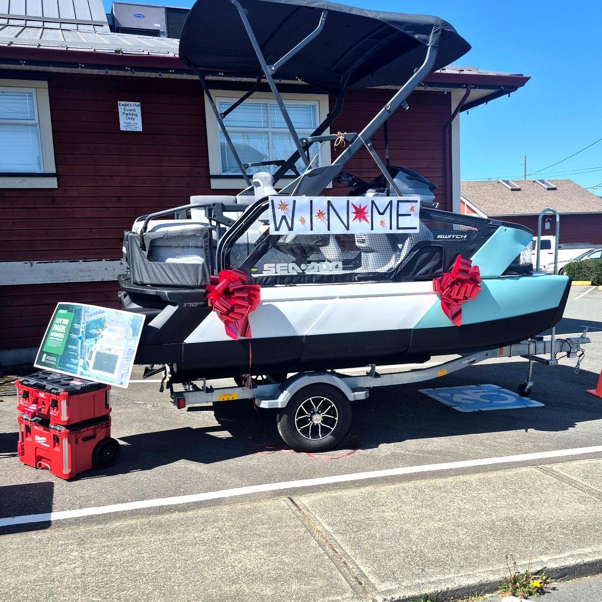 Boat prize